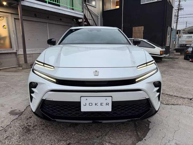 クラウンスポーツ Ｚ　Ｅ－Ｆｏｕｒ　４ＷＤ　ＣＰＣプレミアムダブルＧＮ　マットロイヤルタイプ　ラゲージマットベーシックタイプ　プロジェクションカーテシイルミ　サイドエンブレム　　カットフィルム（5枚目）