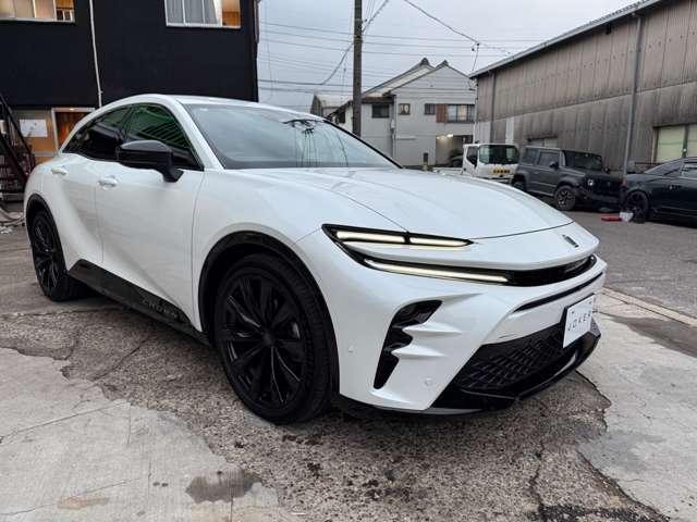 クラウンスポーツ Ｚ　Ｅ－Ｆｏｕｒ　４ＷＤ　ＣＰＣプレミアムダブルＧＮ　マットロイヤルタイプ　ラゲージマットベーシックタイプ　プロジェクションカーテシイルミ　サイドエンブレム　　カットフィルム（12枚目）