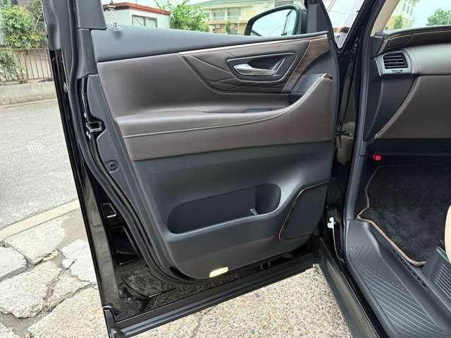 アルファードハイブリッド エグゼクティブラウンジ（29枚目）