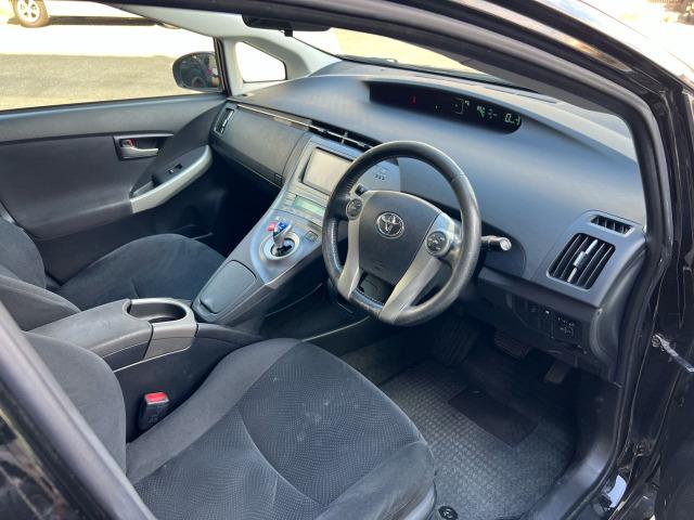 プリウス Ｓ　純正ナビ　ＴＶ　ＥＴＣ　Ｂカメラ（15枚目）