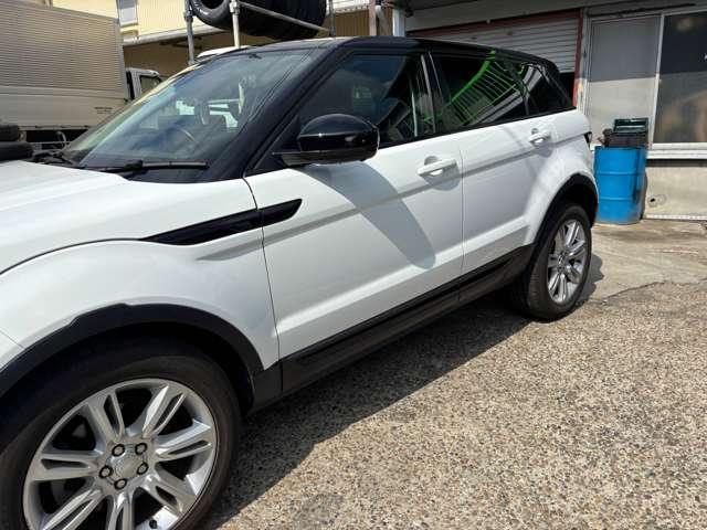 レンジローバーイヴォーク ＨＳＥ　４ＷＤ　ガラスルーフ　ＥＴＣ　ドラレコ　Ｂｌｕｅｔｏｏｔｈ　バックカメラ（11枚目）