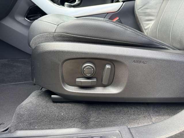 レンジローバーイヴォーク ＨＳＥ　４ＷＤ　ガラスルーフ　ＥＴＣ　ドラレコ　Ｂｌｕｅｔｏｏｔｈ　バックカメラ（41枚目）