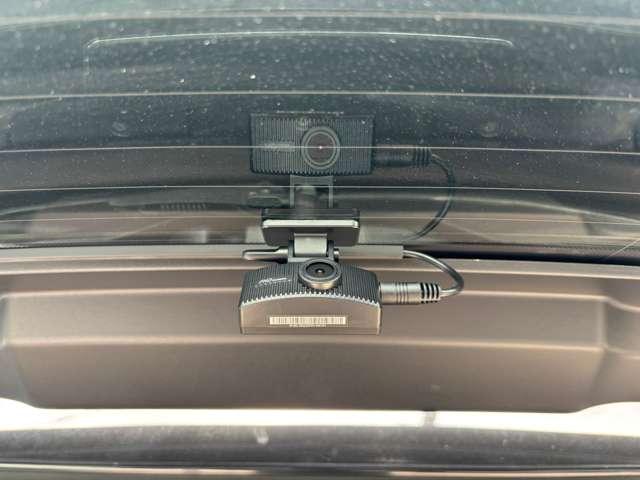 レンジローバーイヴォーク ＨＳＥ　４ＷＤ　ガラスルーフ　ＥＴＣ　ドラレコ　Ｂｌｕｅｔｏｏｔｈ　バックカメラ（45枚目）