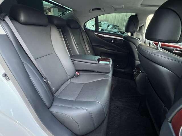 ＬＳ ＬＳ６００ｈ　バージョンＳ　Ｉパッケージ　ハイブリッド　４ＷＤ（47枚目）