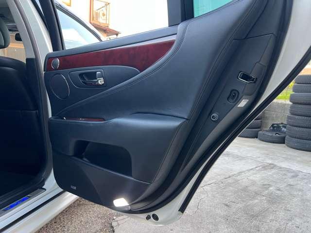 ＬＳ ＬＳ６００ｈ　バージョンＳ　Ｉパッケージ　ハイブリッド　４ＷＤ（48枚目）