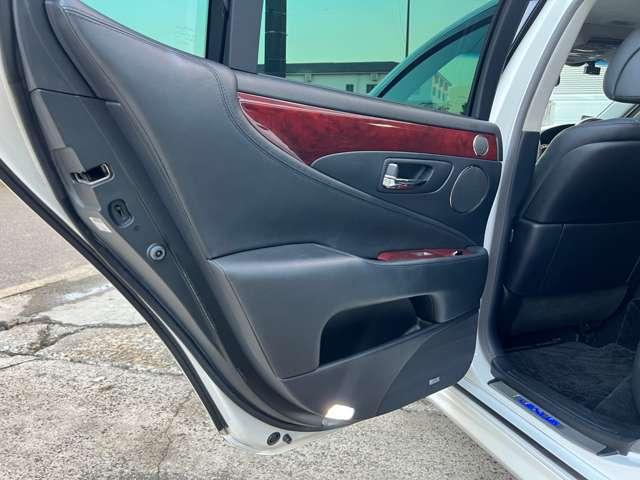 ＬＳ ＬＳ６００ｈ　バージョンＳ　Ｉパッケージ　ハイブリッド　４ＷＤ（56枚目）