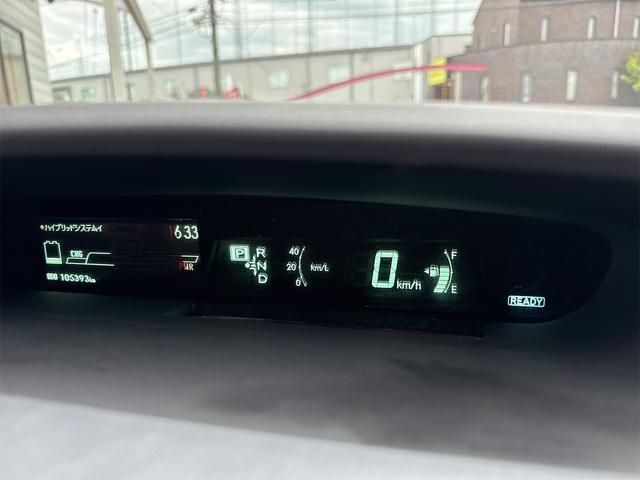 プリウス Ｓ　ＬＥＤエディション　１０インチディスプレイオーディオ　カープレイ　前後ドラレコ　ＥＴＣＢｌｕｅｔｏｏｔｈ　バックカメラ　オートライト　ＬＥＤヘッドランプヘッドライトウォッシャー　　スマートキー　電動格納ミラー　記録簿（23枚目）