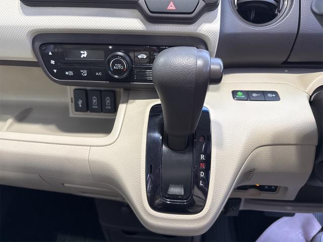 Ｎ－ＢＯＸ Ｇ・Ｌホンダセンシング　ＥＴＣ　バックカメラ　両側スライド・片側電動　ナビ　オートクルーズコントロール　レーンアシスト　衝突被害軽減システム　オートライト　ＬＥＤヘッドランプ　スマートキー　アイドリングストップ（13枚目）