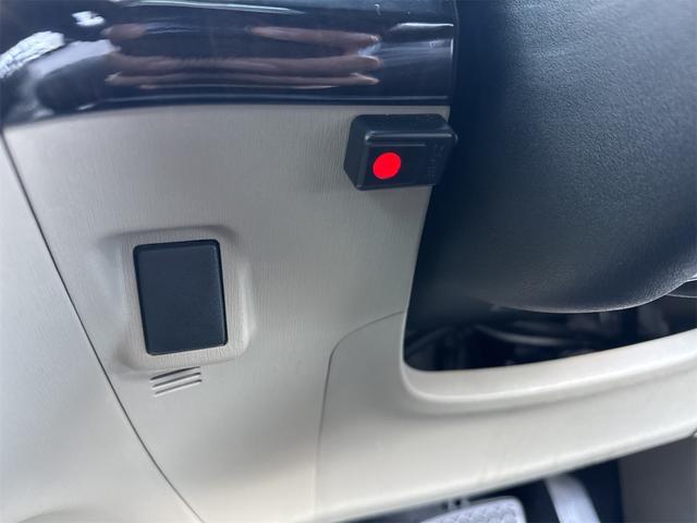 プリウス Sマイコーデ 後期 禁煙車 フルセグ Bluetooth バックカメラ ETC CD DVD ハーフレザー LEDライト LEDフォグ オートエアコン キーレスバイザー TVキャンセラー プッシュスタート(16枚目)