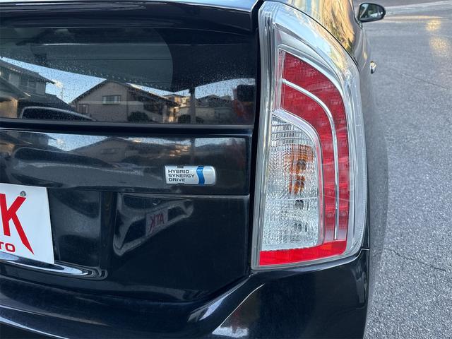 プリウス Sマイコーデ 後期 禁煙車 フルセグ Bluetooth バックカメラ ETC CD DVD ハーフレザー LEDライト LEDフォグ オートエアコン キーレスバイザー TVキャンセラー プッシュスタート(39枚目)