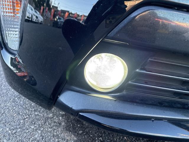 プリウス Sマイコーデ 後期 禁煙車 フルセグ Bluetooth バックカメラ ETC CD DVD ハーフレザー LEDライト LEDフォグ オートエアコン キーレスバイザー TVキャンセラー プッシュスタート(42枚目)