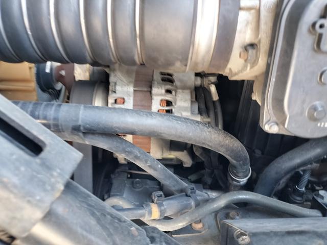 クオン 　平ボディ・最大積載１４２００ｋｇ（31枚目）