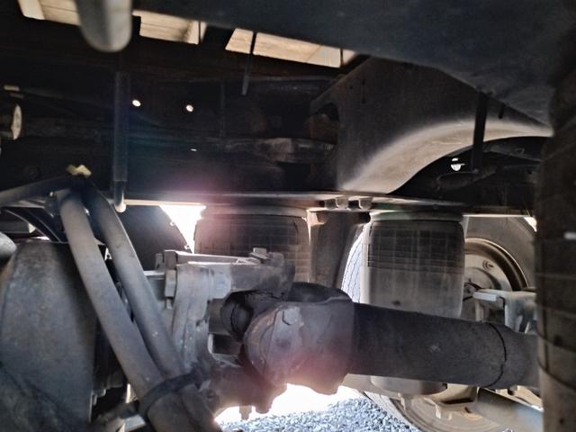 クオン 　平ボディ・最大積載１４２００ｋｇ（36枚目）