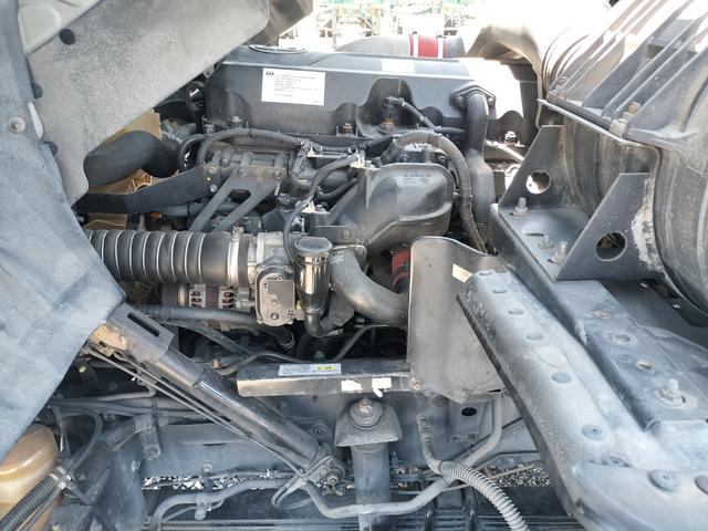 クオン 　平ボディ・最大積載１４２００ｋｇ（53枚目）