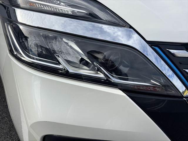 セレナ eパワーハイウェイスターV プロパイロット 純正10インチナビ フリップダウンモニター 両側パワースライドドア レーダークルーズコントロール 本革シート フルセグTV Bluetooth 全周囲カメラ LEDヘッドライト(22枚目)