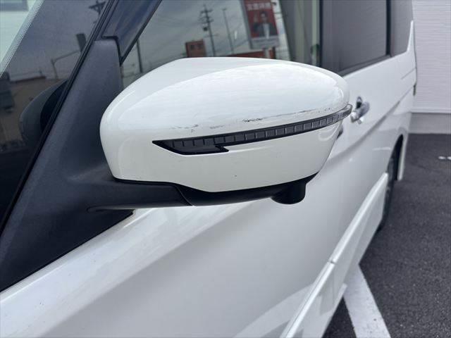 セレナ eパワーハイウェイスターV プロパイロット 純正10インチナビ フリップダウンモニター 両側パワースライドドア レーダークルーズコントロール 本革シート フルセグTV Bluetooth 全周囲カメラ LEDヘッドライト(27枚目)