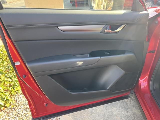 ＣＸ－５ ２０Ｓ　プロアクティブ　ドライブレコーダー　ＥＴＣ　バックカメラ　クリアランスソナー　オートクルーズコントロール　レーンアシスト　パワーシート　衝突被害軽減システム　オートライト　ＬＥＤヘッドランプ　電動リアゲート（27枚目）