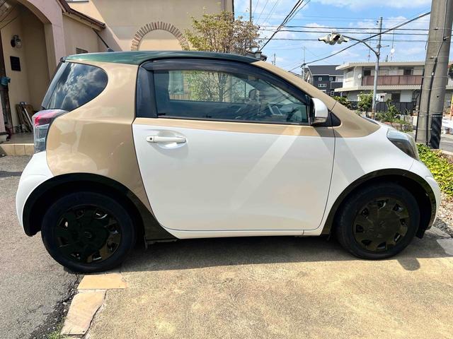 ｉＱ １００Ｘ　２シーター　ＥＴＣ　ナビ　ＴＶ　アルミホイール　キーレスエントリー　電動格納ミラー　ＣＶＴ　衝突安全ボディ　ＡＢＳ　ＥＳＣ　ＣＤ　エアコン　パワーステアリング　パワーウィンドウ（13枚目）