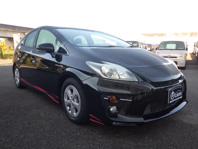 プリウス Ｓツーリングセレクション・Ｇ’ｓ　社外ナビ＆フルセグＴＶ／Ｂｌｕｅｔｏｏｔｈ／ＨＩＤヘッドライト／スマートキー／プッシュスタート／ＥＴＣ（3枚目）