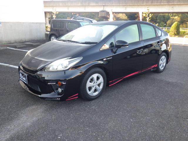 プリウス Ｓツーリングセレクション・Ｇ’ｓ　社外ナビ＆フルセグＴＶ／Ｂｌｕｅｔｏｏｔｈ／ＨＩＤヘッドライト／スマートキー／プッシュスタート／ＥＴＣ（13枚目）