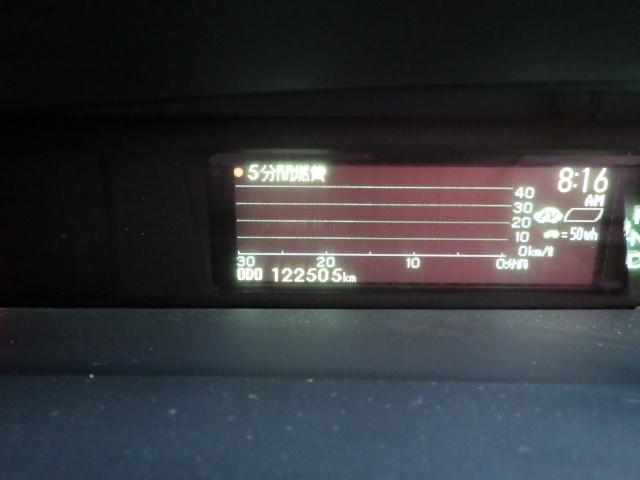 プリウス Ｓツーリングセレクション・Ｇ’ｓ　社外ナビ＆フルセグＴＶ／Ｂｌｕｅｔｏｏｔｈ／ＨＩＤヘッドライト／スマートキー／プッシュスタート／ＥＴＣ（39枚目）