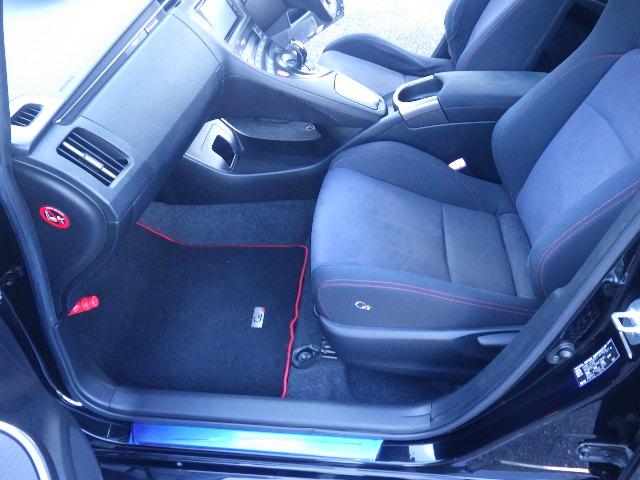 プリウス Ｓツーリングセレクション・Ｇ’ｓ　社外ナビ＆フルセグＴＶ／Ｂｌｕｅｔｏｏｔｈ／ＨＩＤヘッドライト／スマートキー／プッシュスタート／ＥＴＣ（43枚目）