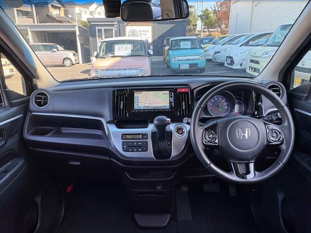 Ｎ－ＷＧＮカスタム Ｇ・Ａパッケージ　禁煙車／ドラレコ／ナビ＆ＴＶ／Ｂｌｕｅｔｏｏｔｈ／ＤＶＤ再生／バックモニター／スマートキー／プッシュスタート／ハーフレザー調シート／クルーズコントロール／純正アルミ／ＨＩＤヘッドライト（42枚目）