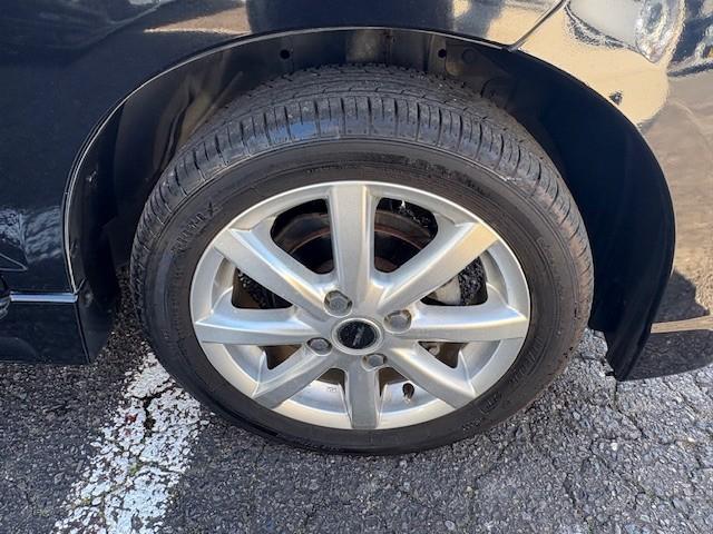 ゼストスパーク Ｗ　社外ナビ／ＨＩＤヘッドライト／ＥＴＣ／スマートキー／純正エアロ／純正アルミ（22枚目）