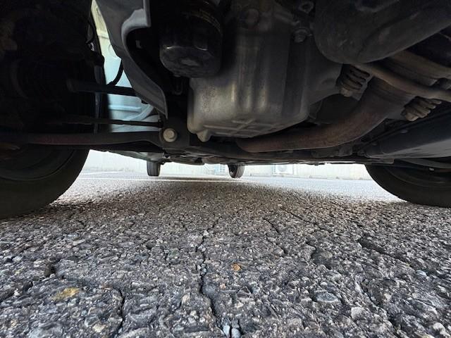 アルトラパン Ｓ　２トーンカラー／全方位モニター／純正ナビ／フルセグＴＶ／Ｂｌｕｅｔｏｏｔｈ／ＨＩＤヘッドライト／フォグライト／スマートキー／プッシュスタート／衝突軽減ブレーキ／ＥＴＣ／白ルーフ／アイドリングストップ（20枚目）