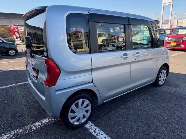 タント Ｌ　ＳＡＩＩ　ナビ／キーレス／ステアリングスイッチ／アイドリングストップ／衝突軽減ブレーキ／横滑り防止／ヘッドライトレベライザー／スペアキー／新車保証書／取扱説明書（11枚目）