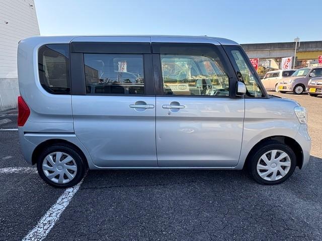 タント Ｌ　ＳＡＩＩ　ナビ／キーレス／ステアリングスイッチ／アイドリングストップ／衝突軽減ブレーキ／横滑り防止／ヘッドライトレベライザー／スペアキー／新車保証書／取扱説明書（12枚目）