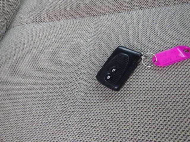 ミラココア ココアＸ　保証付　フルセグＴＶ　ローダウン　Ｂｌｕｅｔｏｏｔｈ接続　ナビ　禁煙車　ＥＴＣ　キーレスエントリー　スマートキー　エアバック　エアコン　パワーステアリング　パワーウインドウ　ＡＢＳ　軽自動車（37枚目）