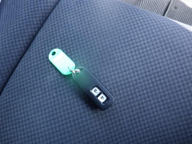 Ｎ－ＯＮＥ Ｇ・Ｌパッケージ　ホワイトルーフ／外装傷・凹みありナビ／ＨＩＤヘッドライト／スマートキー／ＳＤナビ＆ＴＶ／アイドリングストップ／プッシュスタート／ツートンカラー（29枚目）