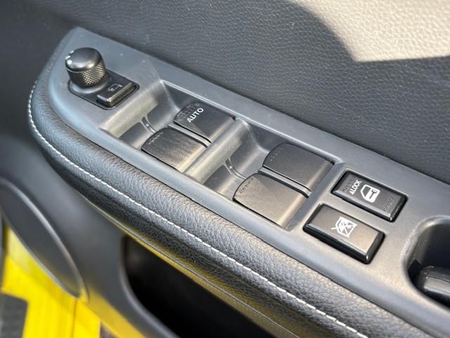 スイフト スポーツ Vセレクション 5速MT/ナビ&TV/ETC/HIDヘッドライト/スマートキー/オートエアコン/純正アルミフォグライト/取説&メンテナンスノート(51枚目)