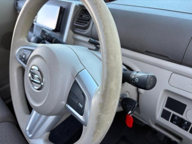 タント Ｌ　車検２年／ワンオーナー／ナビ＆ＴＶ／両側スライドドア（30枚目）