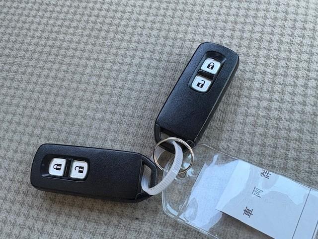 Ｎ－ＯＮＥ Ｇ　車検２年／ナビ／プッシュスタート／スマートキー／アイドリングストップ（55枚目）