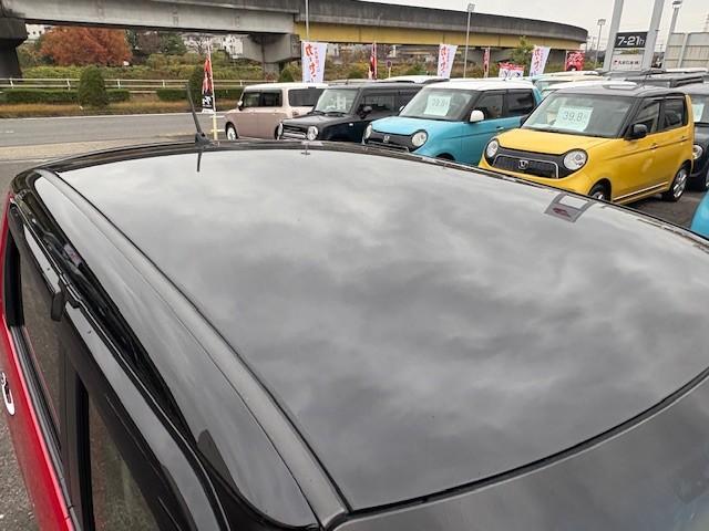 Ｎ－ＯＮＥ プレミアム　２トーンカラー／ブラックルーフ／ナビ／ドライブレコーダー／ＨＩＤヘッドライト／プッシュスタート／スマートキー／純正アルミ／アイドリングストップ（19枚目）