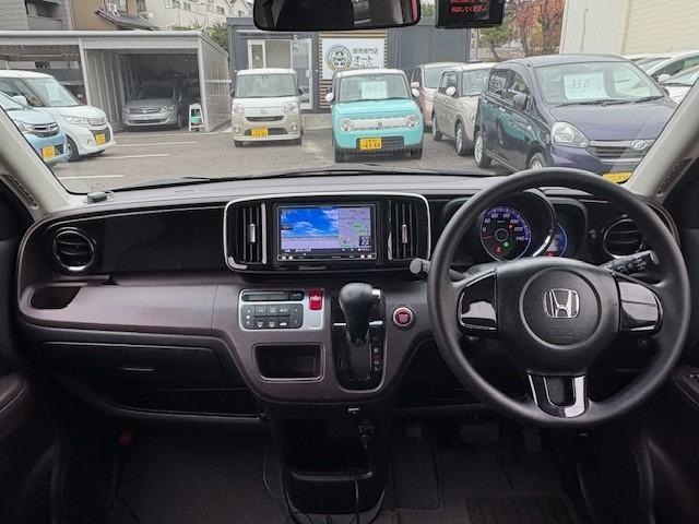 Ｎ－ＯＮＥ プレミアム　２トーンカラー／ブラックルーフ／ナビ／ドライブレコーダー／ＨＩＤヘッドライト／プッシュスタート／スマートキー／純正アルミ／アイドリングストップ（43枚目）