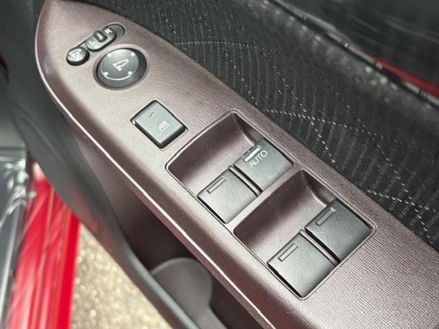 Ｎ－ＯＮＥ プレミアム　２トーンカラー／ブラックルーフ／ナビ／ドライブレコーダー／ＨＩＤヘッドライト／プッシュスタート／スマートキー／純正アルミ／アイドリングストップ（55枚目）