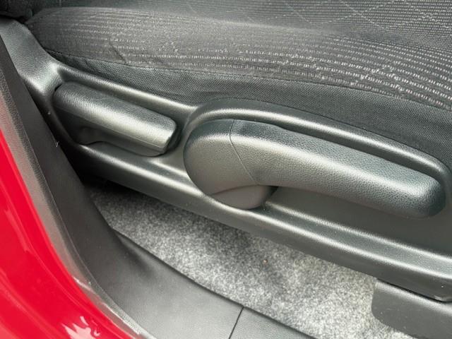 Ｎ－ＯＮＥ プレミアム　２トーンカラー／ブラックルーフ／ナビ／ドライブレコーダー／ＨＩＤヘッドライト／プッシュスタート／スマートキー／純正アルミ／アイドリングストップ（56枚目）