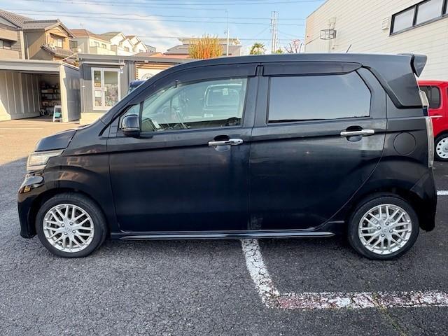 Ｎ－ＷＧＮカスタム Ｇ　ナビ／純正エアロ／オプションモデューロアルミ／バックモニター／ＥＴＣ／ＨＩＤヘッドライト／プッシュスタート／スマートキー／アイドリングストップ／横滑り防止／フォグライト／オートエアコン／ＰＶガラス（5枚目）