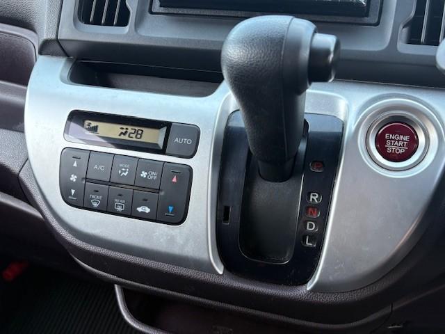 Ｎ－ＷＧＮカスタム Ｇ　ナビ／純正エアロ／オプションモデューロアルミ／バックモニター／ＥＴＣ／ＨＩＤヘッドライト／プッシュスタート／スマートキー／アイドリングストップ／横滑り防止／フォグライト／オートエアコン／ＰＶガラス（46枚目）