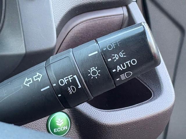 Ｎ－ＷＧＮカスタム Ｇ　ナビ／純正エアロ／オプションモデューロアルミ／バックモニター／ＥＴＣ／ＨＩＤヘッドライト／プッシュスタート／スマートキー／アイドリングストップ／横滑り防止／フォグライト／オートエアコン／ＰＶガラス（51枚目）