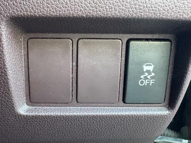 Ｎ－ＷＧＮカスタム Ｇ　ナビ／純正エアロ／オプションモデューロアルミ／バックモニター／ＥＴＣ／ＨＩＤヘッドライト／プッシュスタート／スマートキー／アイドリングストップ／横滑り防止／フォグライト／オートエアコン／ＰＶガラス（53枚目）