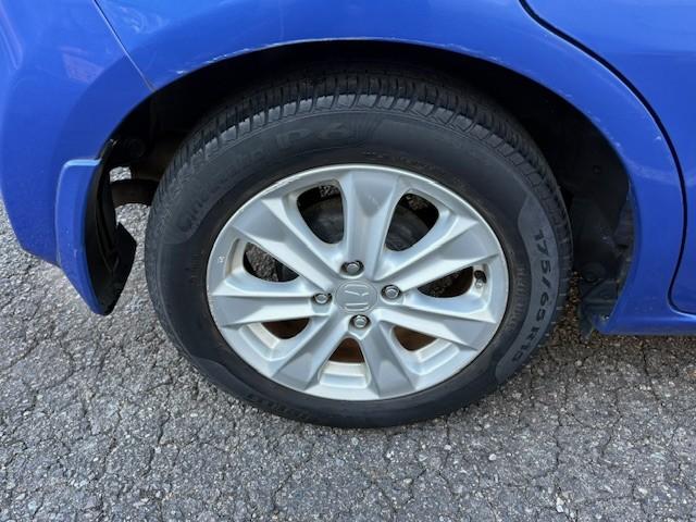 フィットハイブリッド ナビプレミアムセレクション　ナビＴＶ／シートヒーター／バックカメラ／スマートキー／ステアリングスイッチ／クルーズコントロール／アイドリングストップ（23枚目）