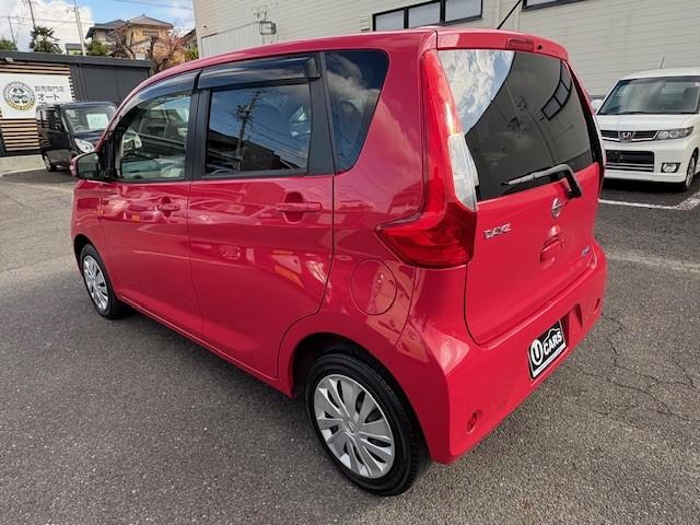 デイズ Ｘ　ナビ＆ＴＶ／後期モデル／スマートキー／プッシュスタート／アイドリングストップ／ステアリングスイッチ（6枚目）