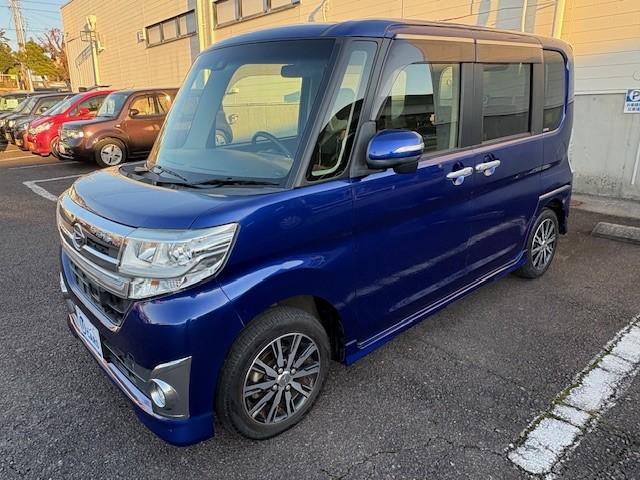 タント カスタムX トップエディションSAII ETC/バックカメラ/純正ナビ/パワースライド/スマートキー×2/半革調シート/プッシュスタートLEDライト/衝突軽減ブレーキ/純正アルミ/オートエアコン/アイドリングストップ(4枚目)