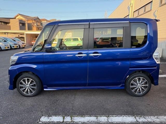 タント カスタムX トップエディションSAII ETC/バックカメラ/純正ナビ/パワースライド/スマートキー×2/半革調シート/プッシュスタートLEDライト/衝突軽減ブレーキ/純正アルミ/オートエアコン/アイドリングストップ(5枚目)