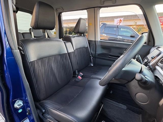 タント カスタムX トップエディションSAII ETC/バックカメラ/純正ナビ/パワースライド/スマートキー×2/半革調シート/プッシュスタートLEDライト/衝突軽減ブレーキ/純正アルミ/オートエアコン/アイドリングストップ(32枚目)