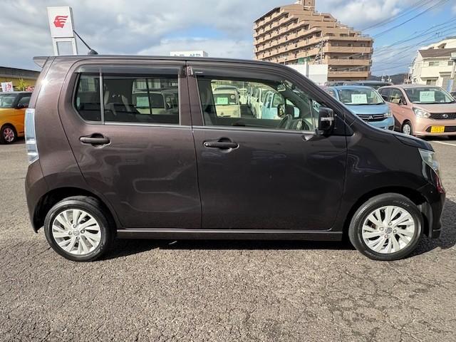 ワゴンＲ ＦＺ　ナビ／アイドリングストップ／シートヒーター／プッシュスタート／スマートキー／横滑り防止／純正アルミ／オートエアコン（11枚目）